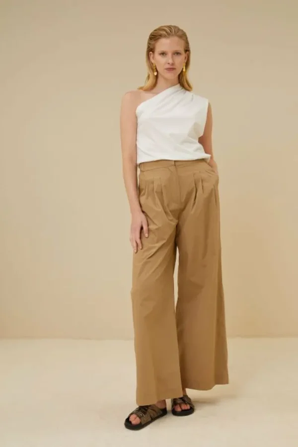 By bar Broeken<eli poplin pant | camel
