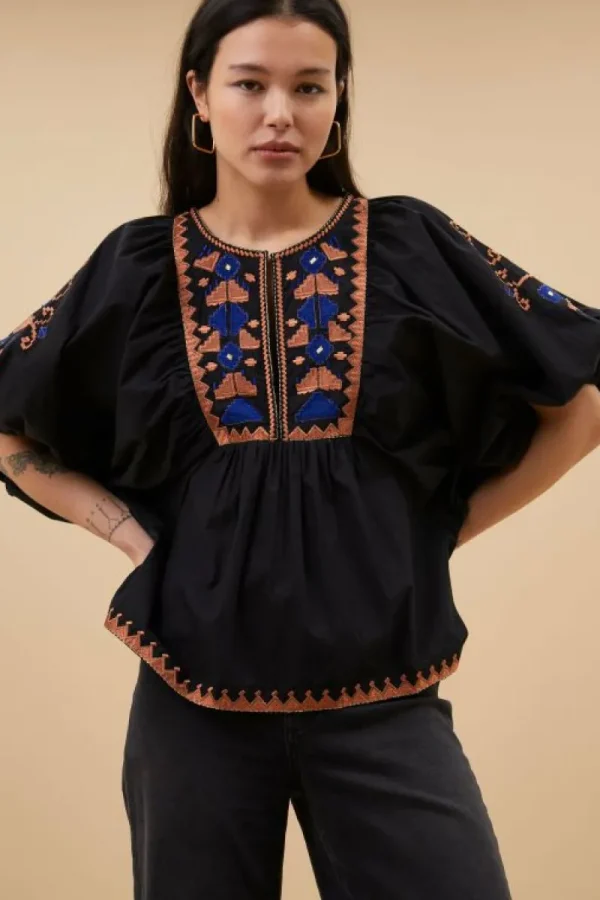 By bar Blouses<gabie embroidery blouse | jet black
