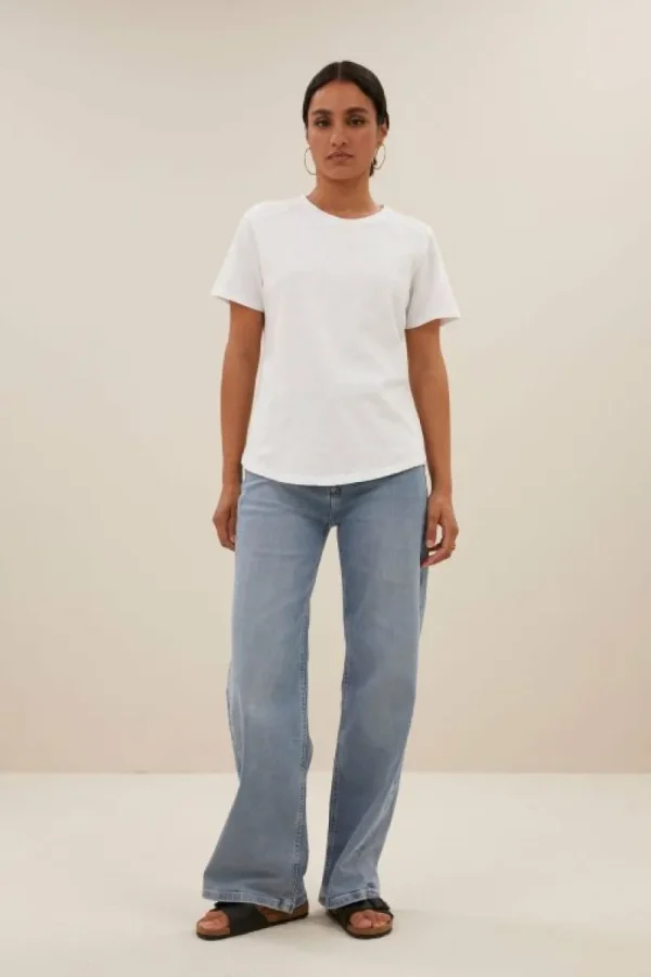 By bar Tops & Shirts<holy logo top | bright white