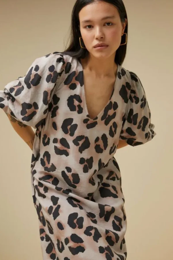 By bar Jurken<juta cheetah dress | cheetas print
