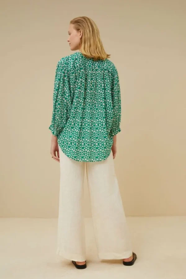By bar Blouses<lucy graphic blouse | graphic green