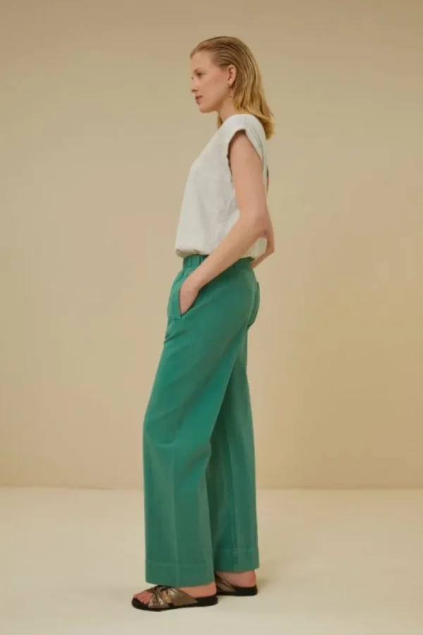 By bar Broeken<mees twill pant | aloe vera