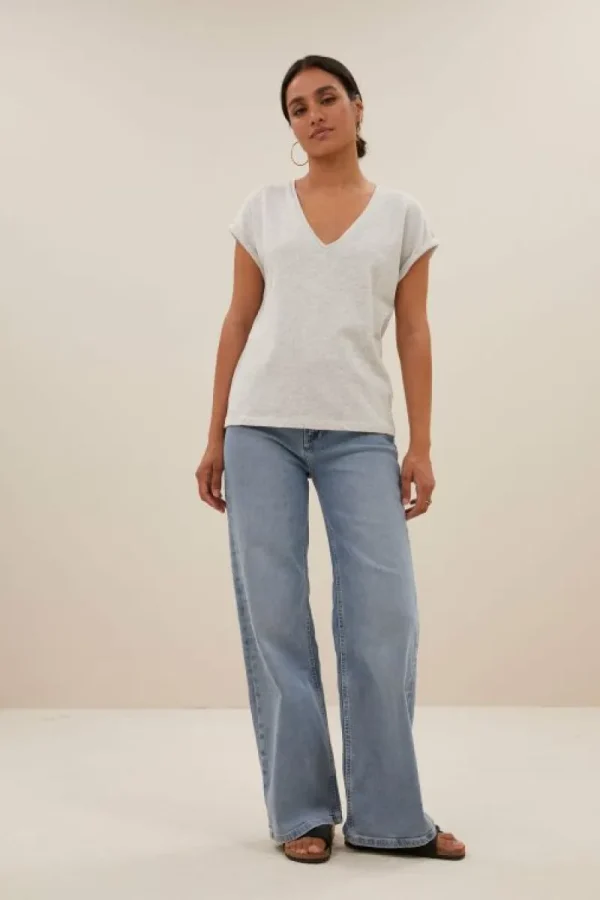 By bar Tops & Shirts<momi logo top | light grey melee
