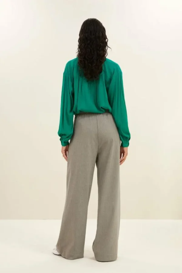 By bar Blouses<saar blouse | bright green