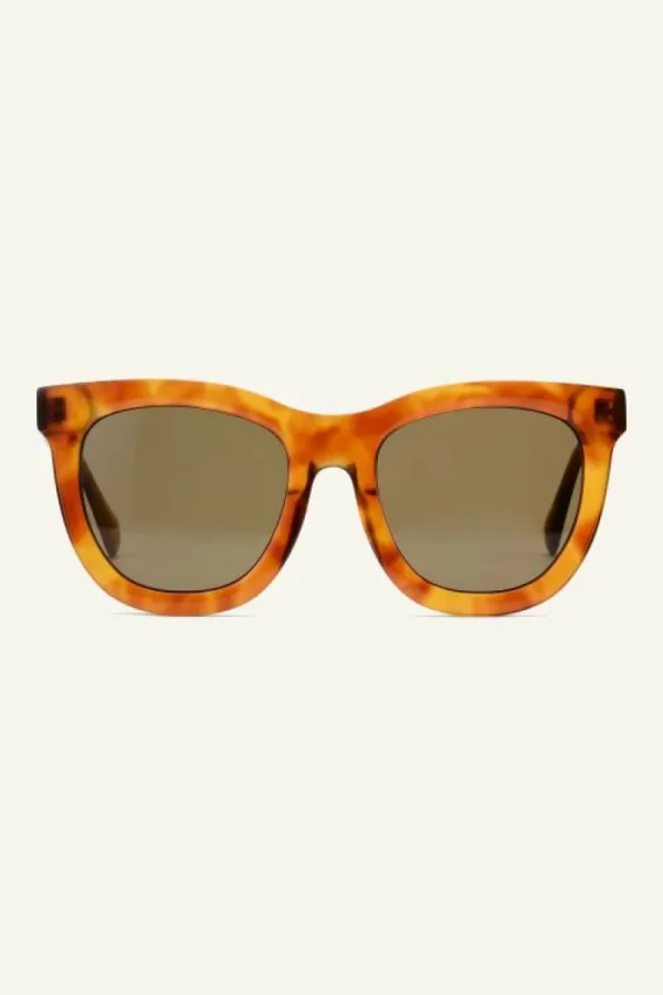 By bar Zonnebrillen<saar sunglasses | caramel